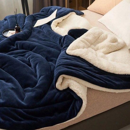 Soft Double-Sided Lamb Fleece Blanket suppliers Soft Double-Sided Lamb Fleece Blanket suppliers